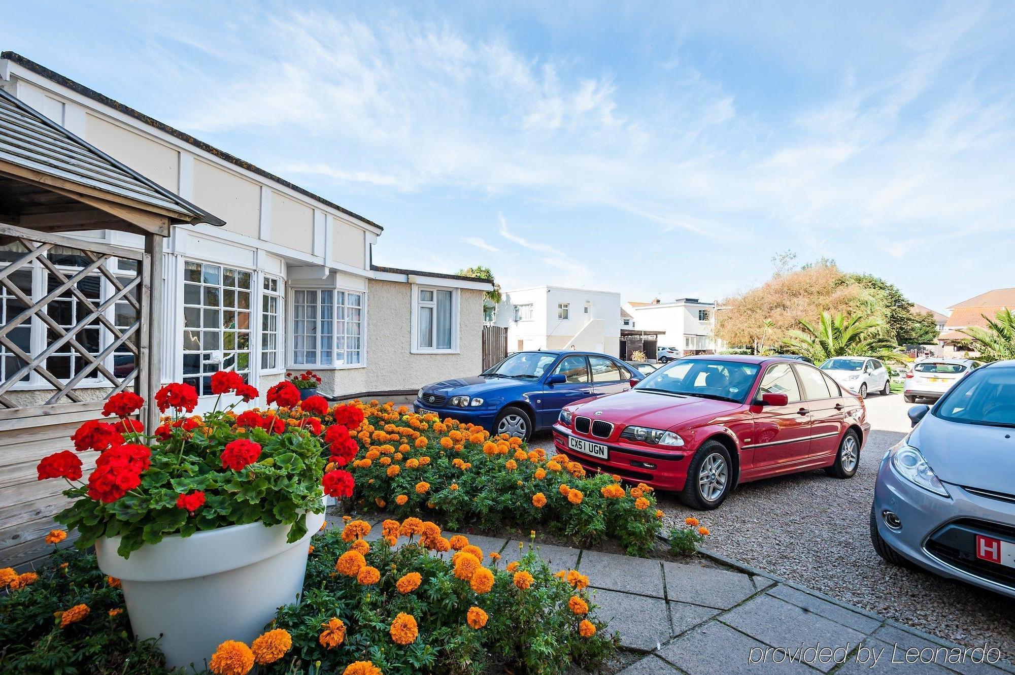 The Samares Coast Hotel & Apartments Saint Helier Bagian luar foto