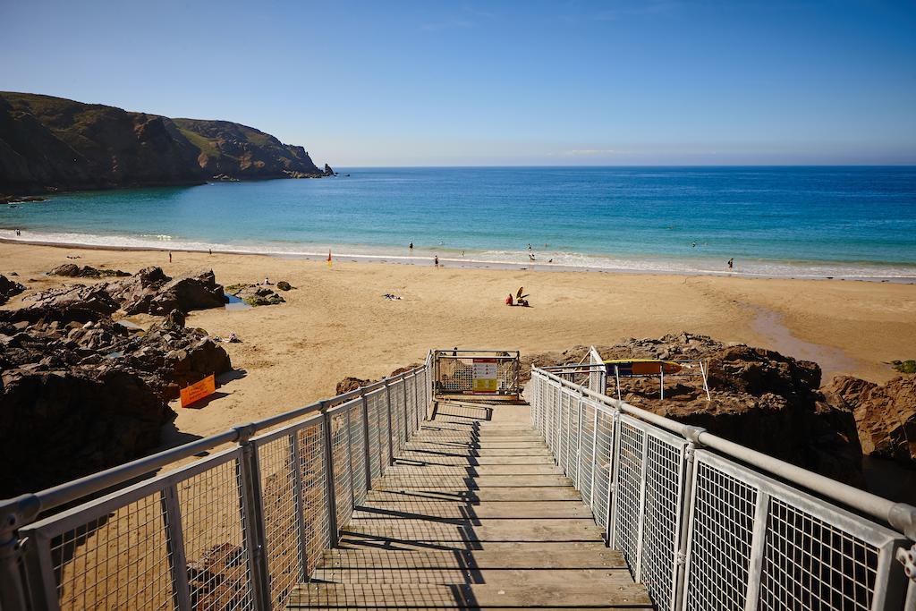 The Samares Coast Hotel & Apartments Saint Helier Bagian luar foto