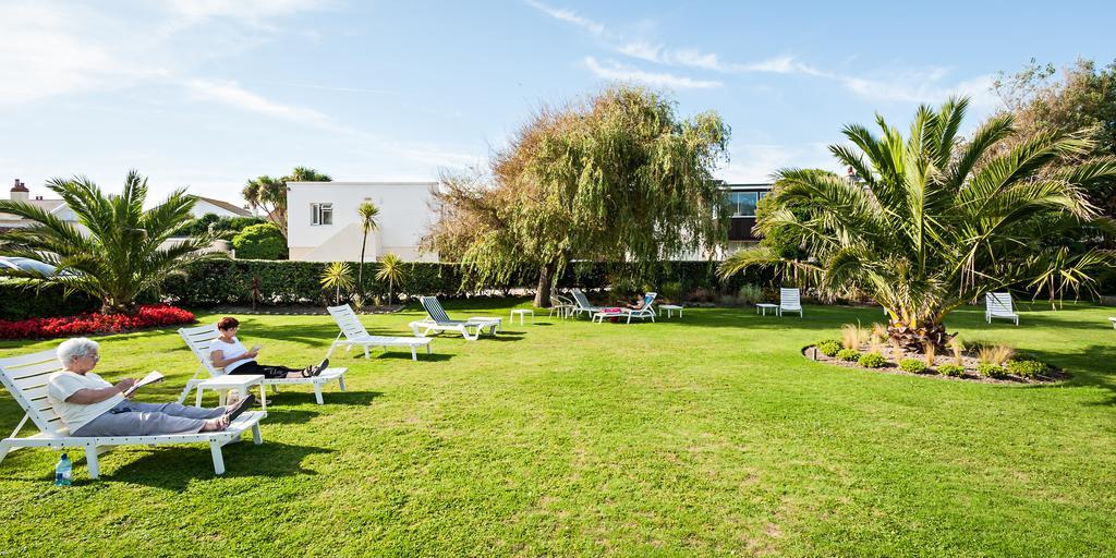 The Samares Coast Hotel & Apartments Saint Helier Bagian luar foto